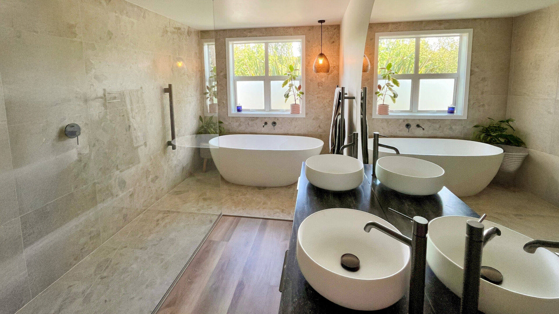 Bathroom7 (2)